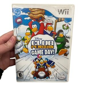Disney Club Penguin Game Day Nintendo Wii 2010 Party Game